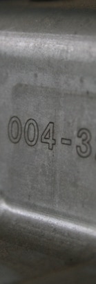 Nummeriereung von Serienteilen mithile eines Lasergravierers